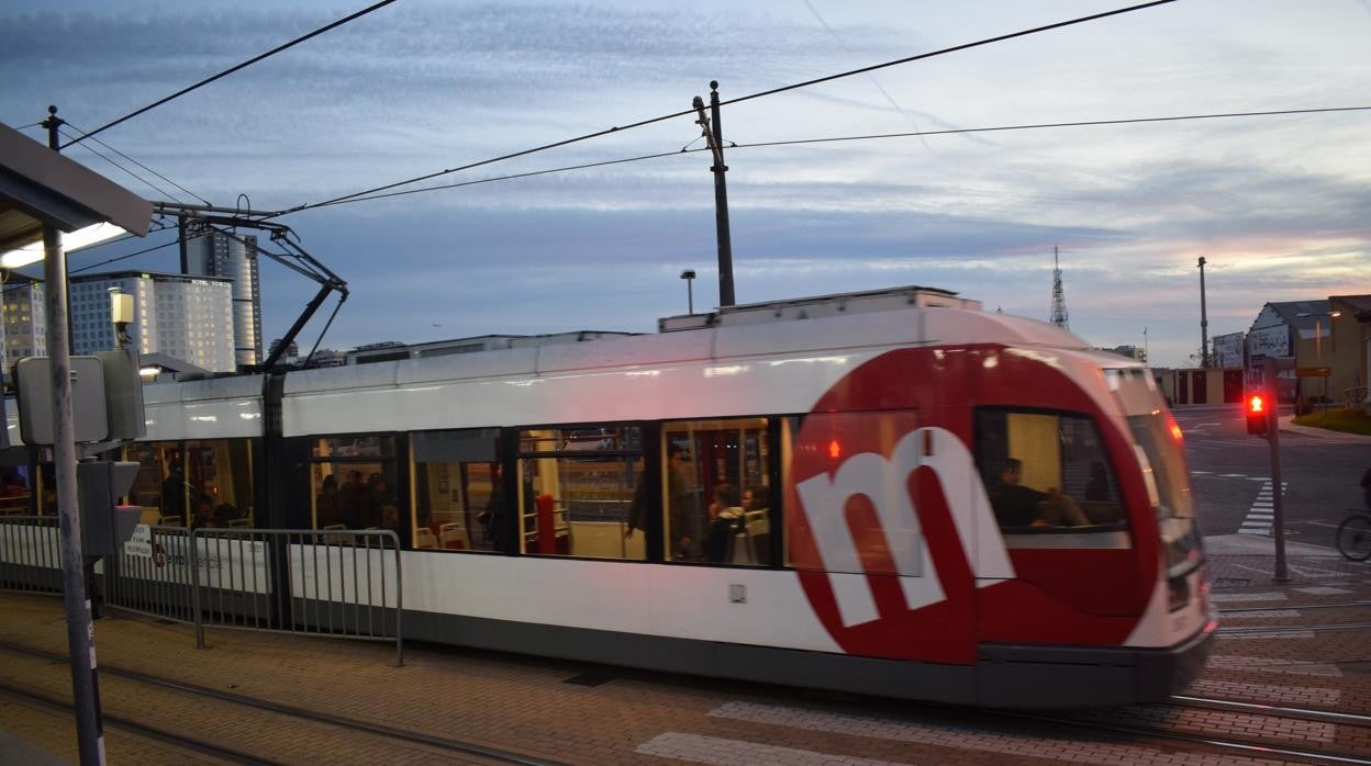 Horarios especiales del Metro y el tranvía de Valencia para las noches del viernes 8 y el sábado 9 de octubre