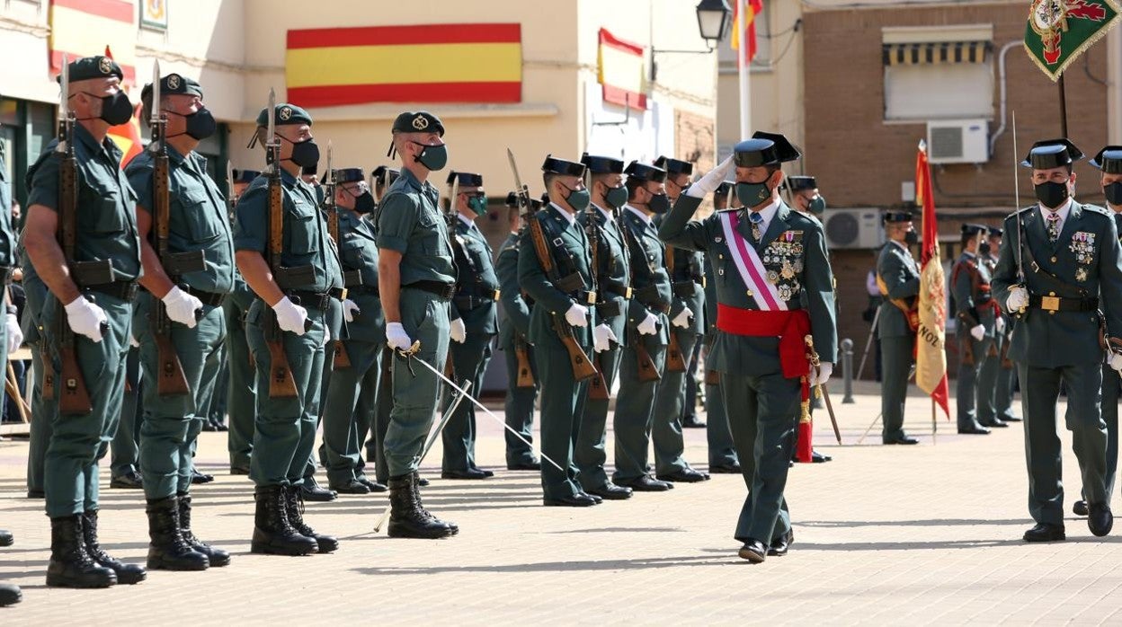 El general pasa revista este martes en la comandancia de Toledo