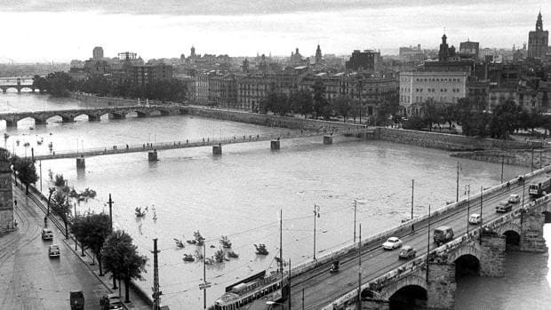 La riada de 1957 en Valencia: una catástrofe «irrepetible» en el Jardín del Turia