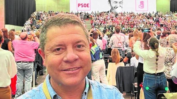 Page, tras el Congreso: «Salgo mejor de lo que entré; el PSOE estaba abierto en canal hace 4 años»