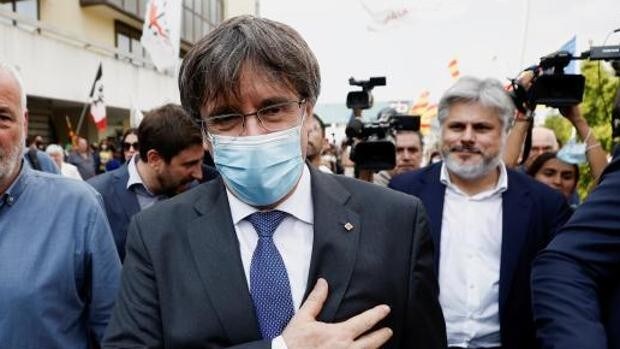 Puigdemont quiere volver a Cataluña «como hombre libre» hacer «efectiva» la independencia
