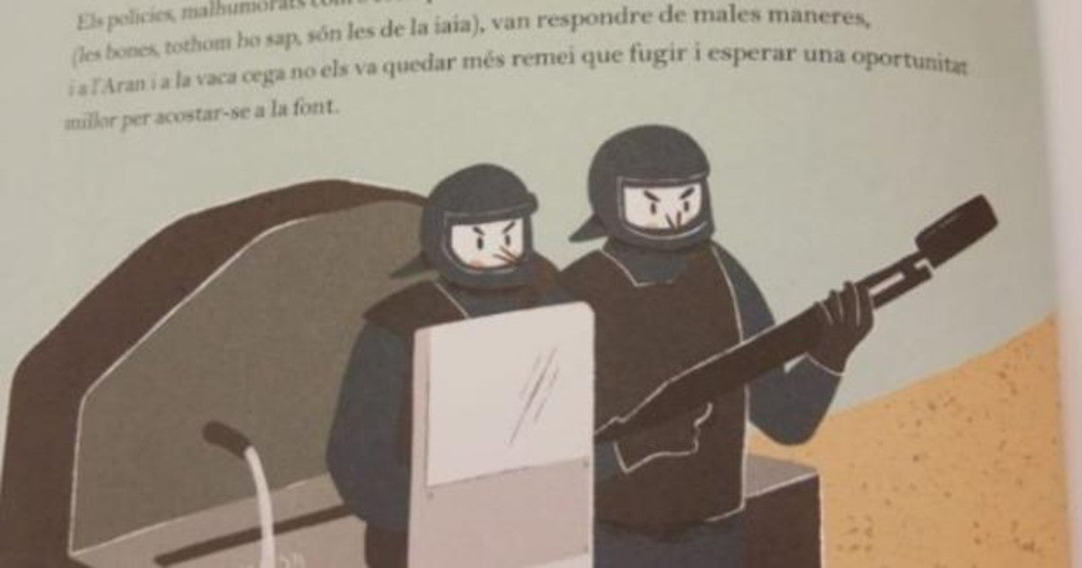 IMagen de los dos agentes de policía custodiando la fuente en el libro