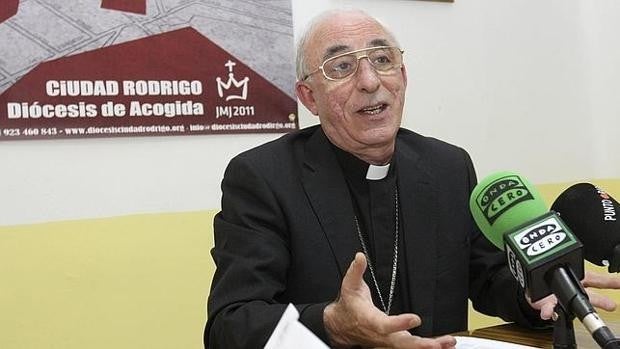 El obispo de Sigüenza-Guadalajara pone su cargo a disposición del Papa Francisco tras cumplir 75 años