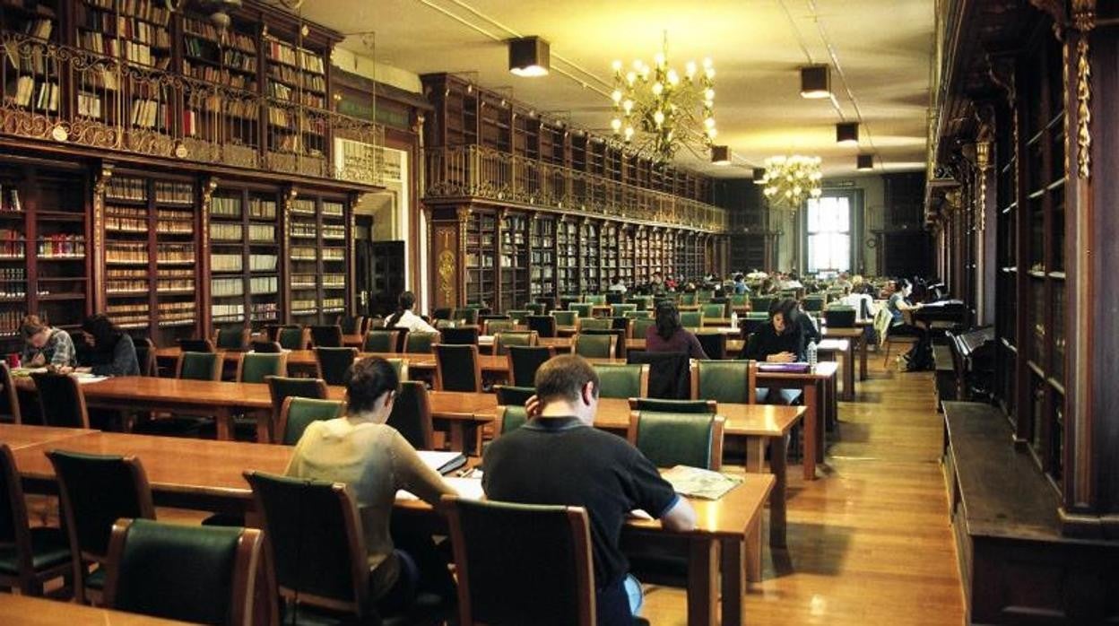 Se cuenta que en la facultad de Historia hay un fantasma de un niño