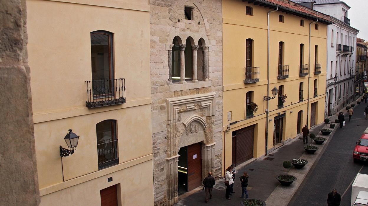 Palacio del Conde Luna en León