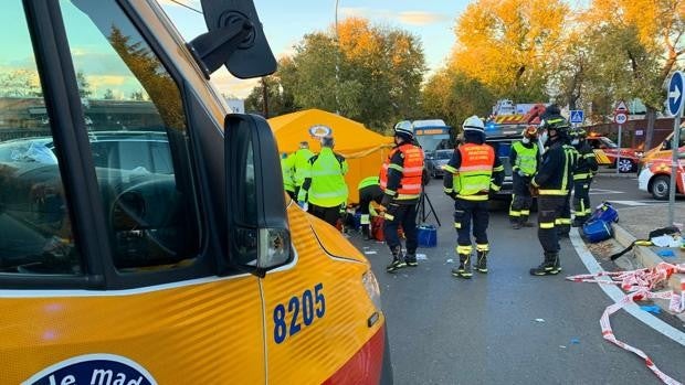 Muere una niña de 6 años y otras dos resultan heridas tras ser atropelladas a la salida de un colegio en Mirasierra