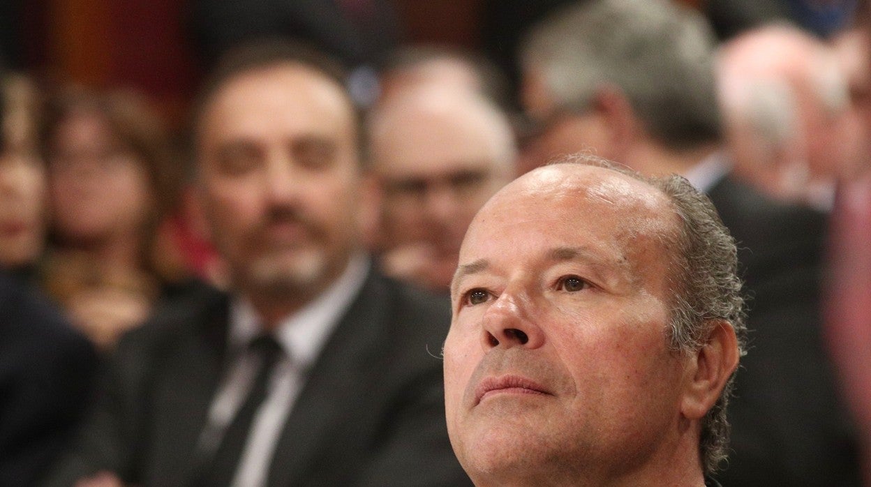 Juan Carlos Campo, en un acto con el juez Manuel Marchena (detrás)