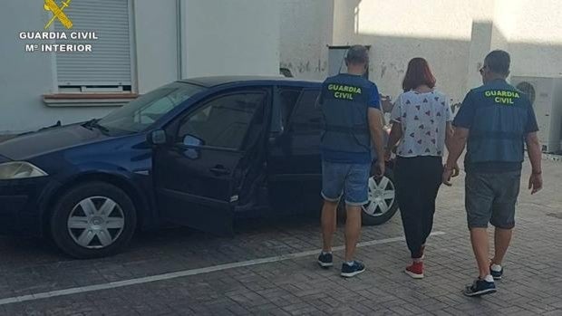 Detenidas en Benidorm la gerente y una empleada de una agencia de seguros por estafar a rusos