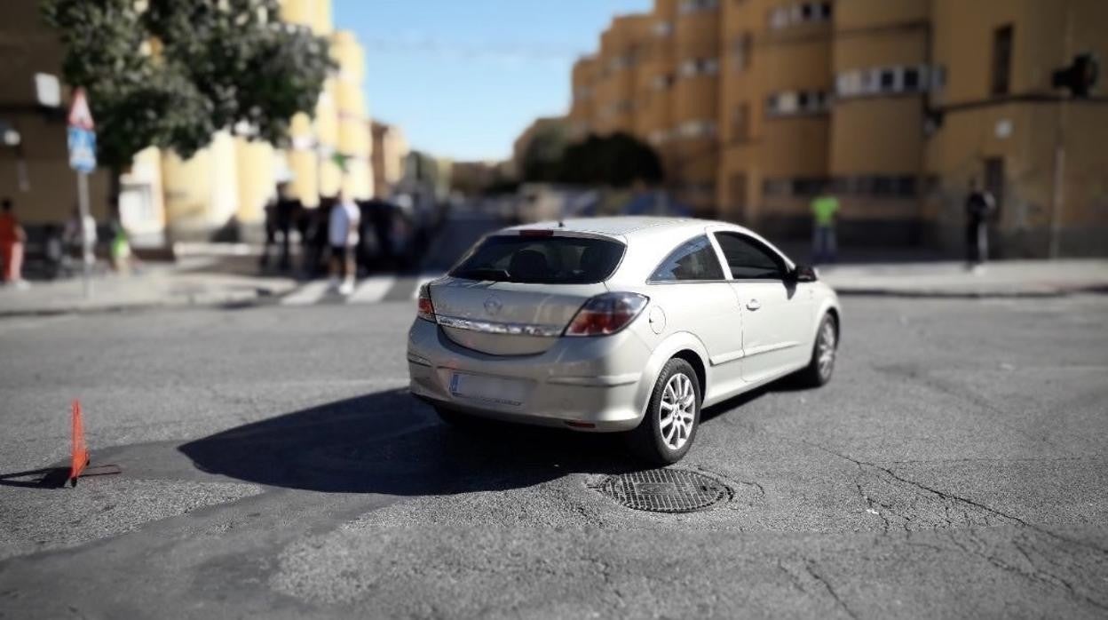 Vehículo implicado en el accidente con un conductor sin carné de conducir en Elche