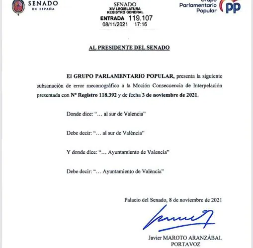 Imagen del escrito de rectificación del PP para suprimir el término de Valencia en castellano