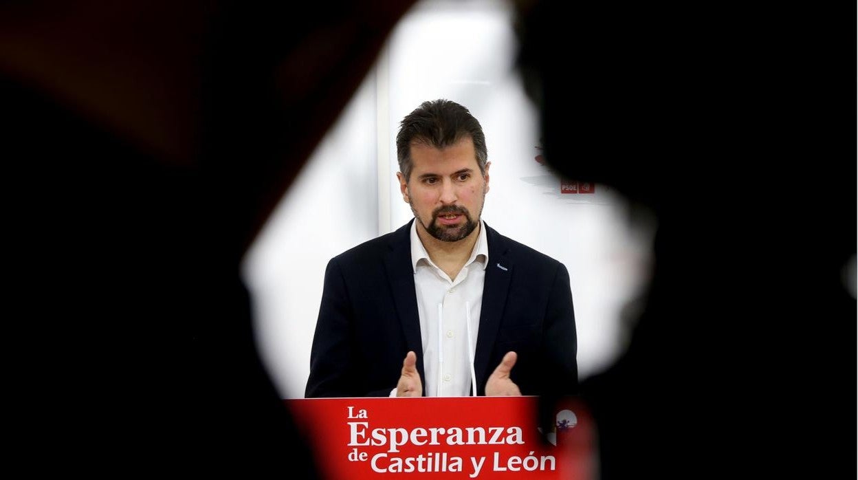 El secretario general del PSOE en Castilla y León, Luis Tudanca, analiza cuestiones de actualidad