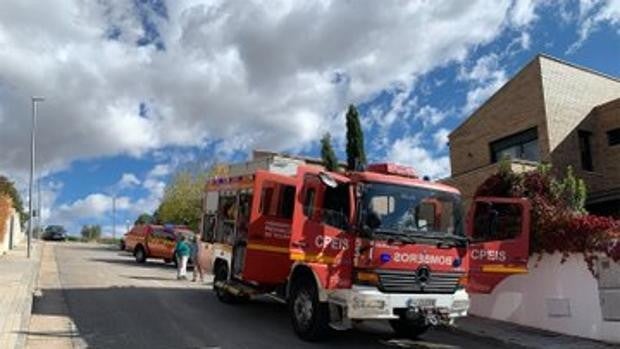 Tres afectados por inhalación de humo en Bargas tras un incendio