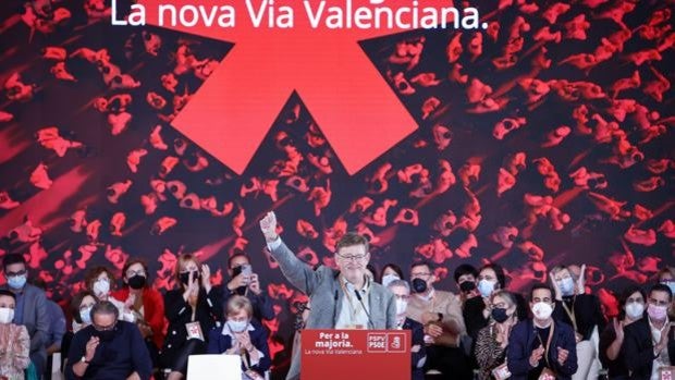 Puig aprueba por unanimidad su gestión mientras los «abalistas» pugnan por integrarse en los órganos del PSPV