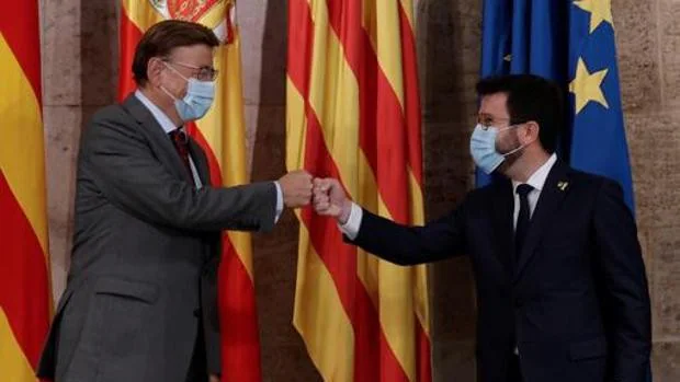 Mazón exige a Puig una queja a la Generalitat de Cataluña por incluir a Valencia en los «países catalanes»