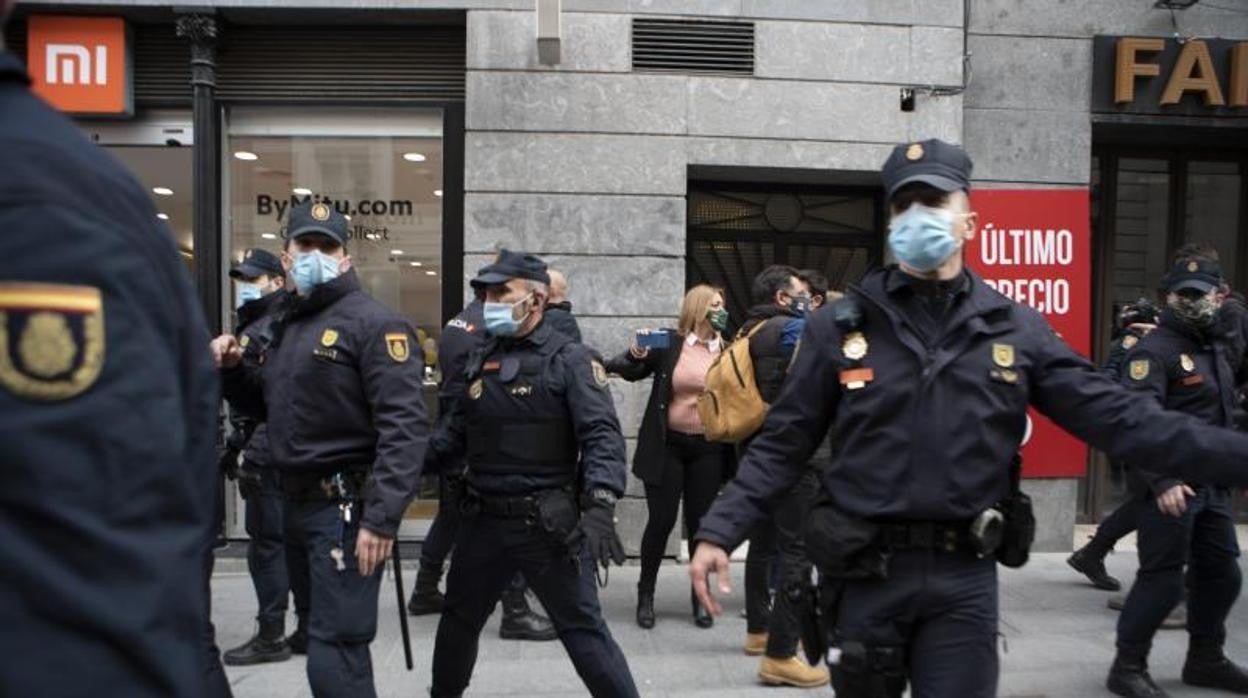 La Policía Nacional durante una manifestación