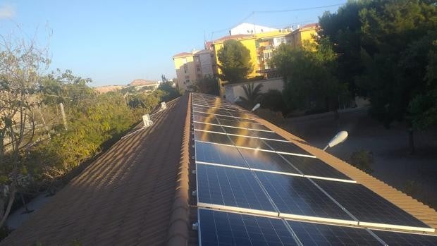 El Ayuntamiento de Alicante colocará 3.000 módulos solares en treinta edificios municipales para ser autosuficiente