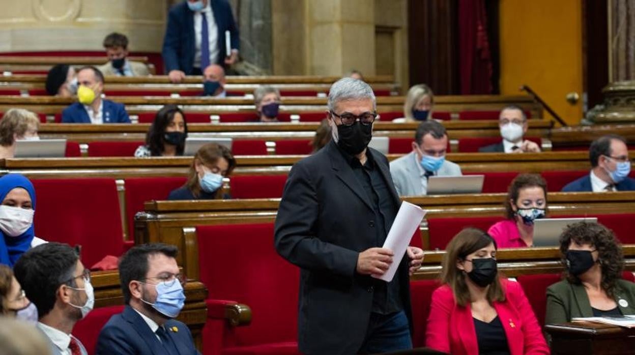 Carles Riera (CUP), durante un pleno en el Parlament