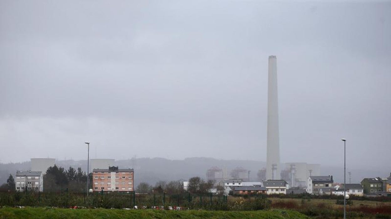 La central térmica de As Pontes (La Coruña), a principios de año