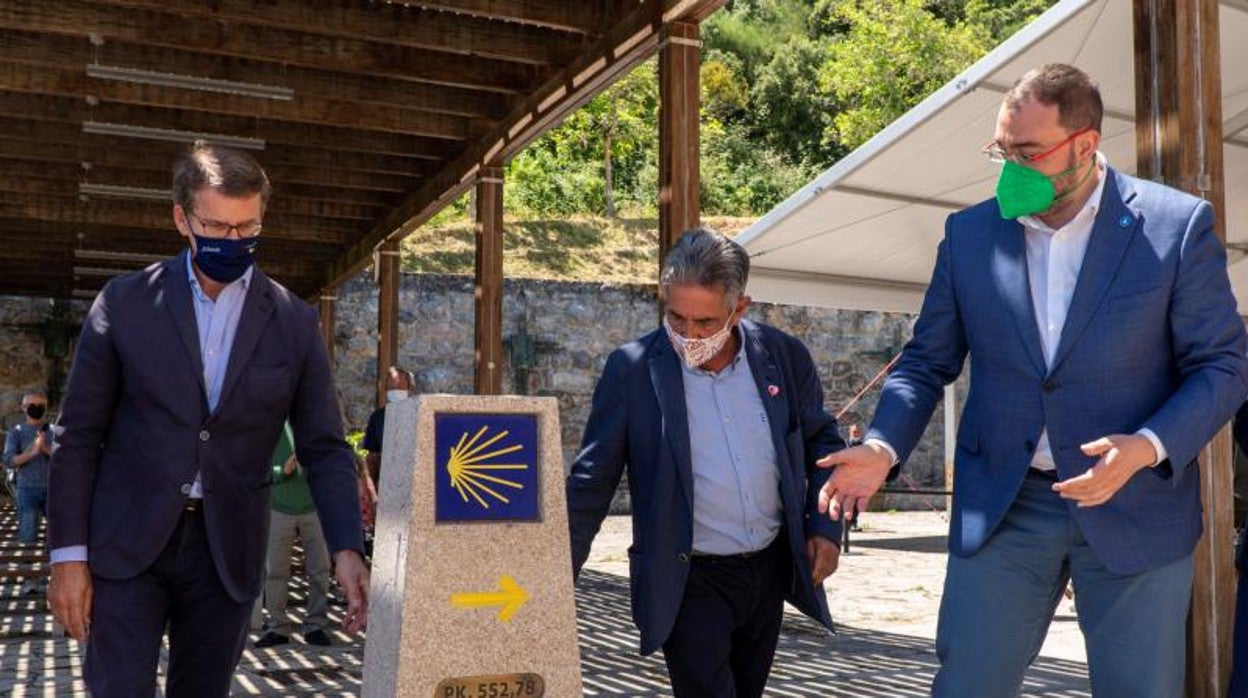 Alberto Núñez Feijóo, Miguel Ángel Revilla y Adrián Barbón serán tres de los asistentes a la reunión que se celebra hoy en Santiago de Compostela