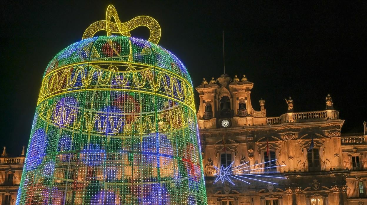 Salamanca ya ‘brilla’ por Navidad