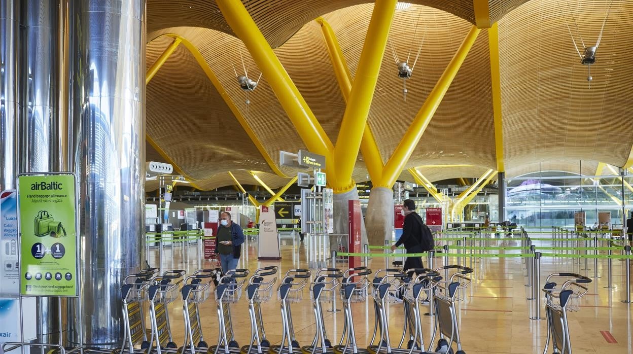 Terminal 4 del Aeropuerto Adolfo Suarez Madrid Barajas