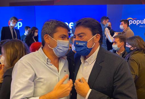 Imagen de Carlos Mazón y Luis Barcala este sábado durante el Congreso local del PP de Alicante