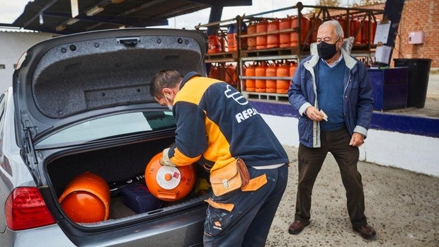 Afines y detractores de la bombona de butano en Madrid