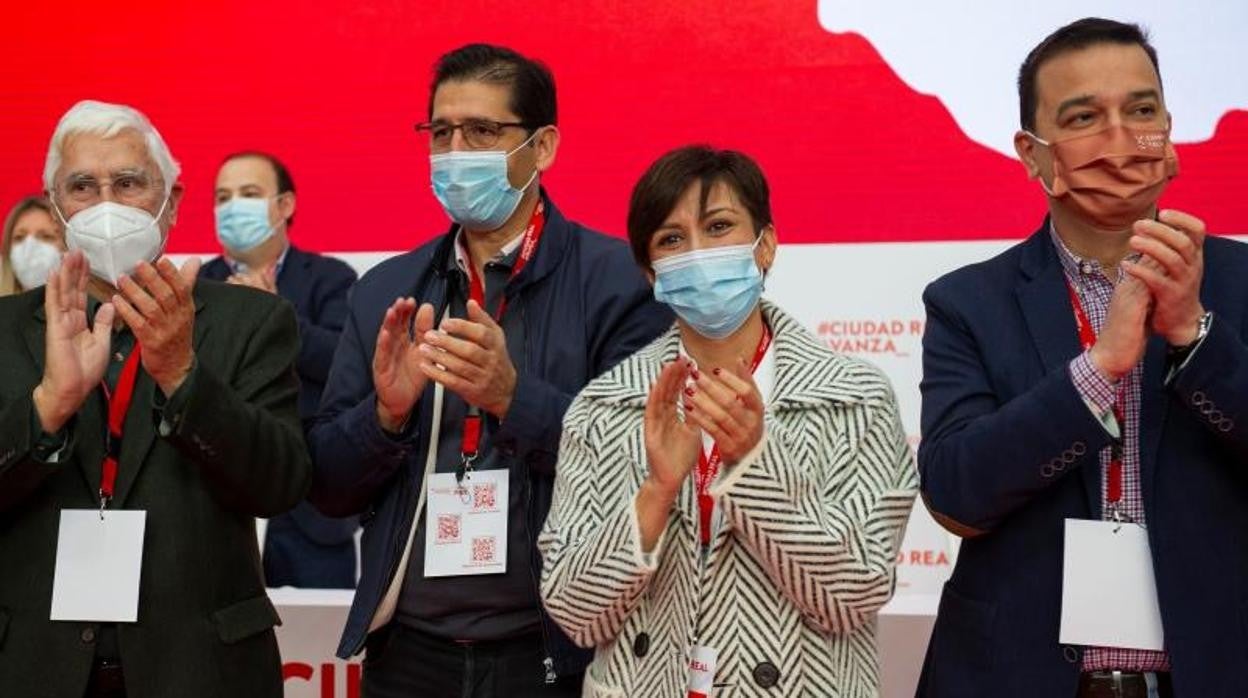 José María Barreda, José Manuel Caballero, Isabel Rodríguez y Francisco Martínez Arroyo en el XVIII Congreso del PSOE de Ciudad Real