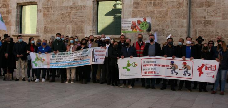 Imagen de archivo de una concentración contra el Impuesto de Sucesiones en Valencia