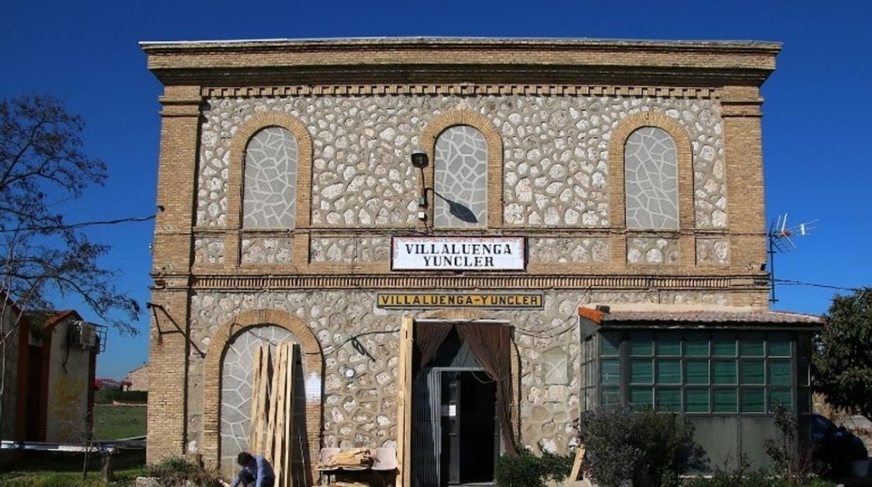 Estación de tren de Villaluenga-Yuncler