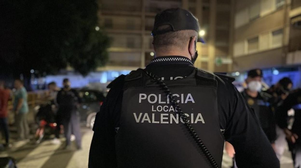 Vigilancia de la Policía Local en Valencia