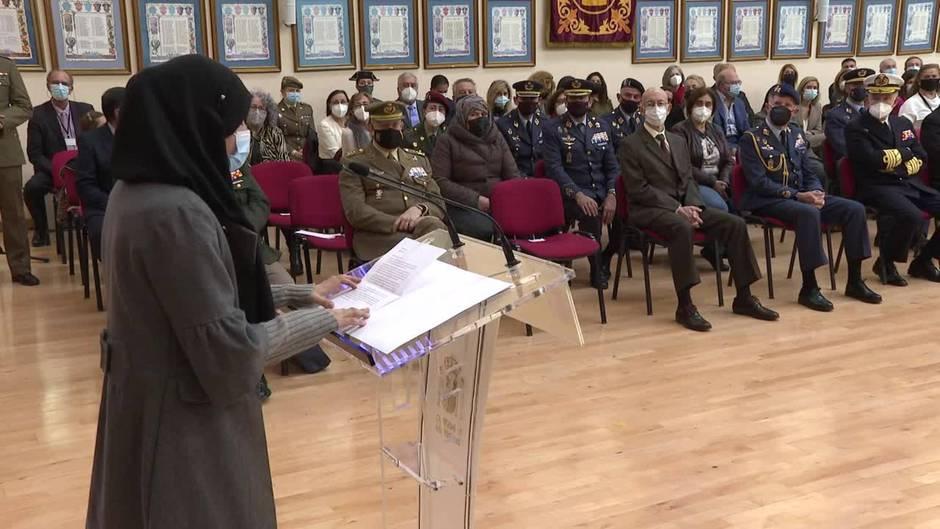 Samia, niña afgana evacuada de Kabul: «Quiero devolver a este país la ayuda que nos han brindado»