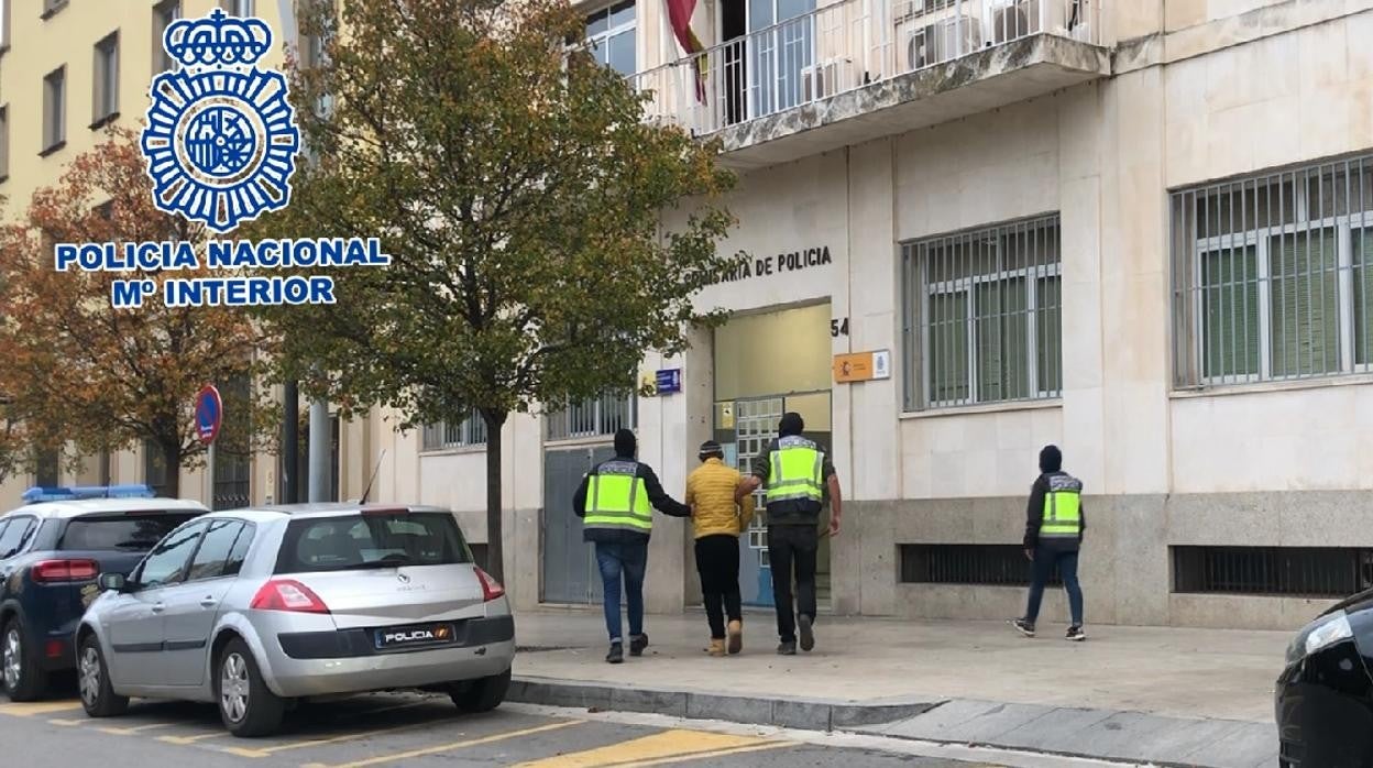 Detenido en Tarragona un yihadista radicalizado que trabajaba como agricultor