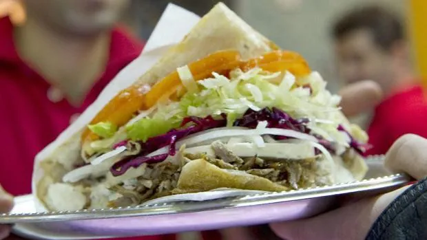 Alerta alimentaria: retiran un producto para kebabs vendido en supermercados
