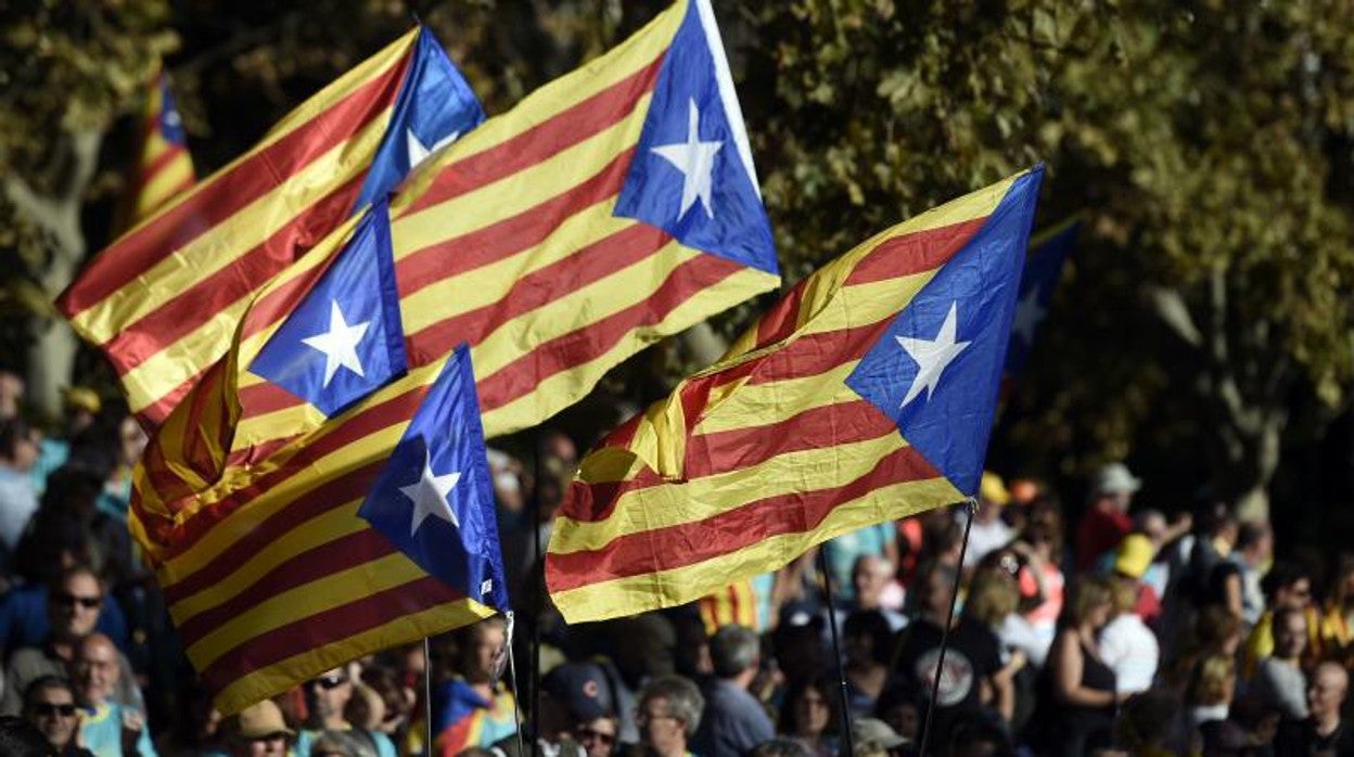 Manifestación con esteladas