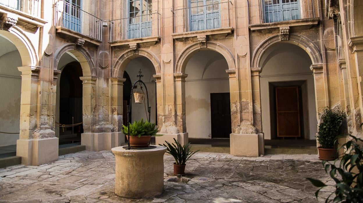 Patio del Convento de las Clarisas