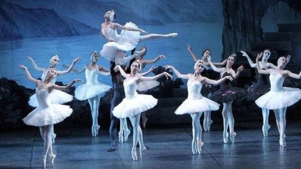 El Ballet Nacional Ruso pone en escena en Toledo «El lago de los cisnes»