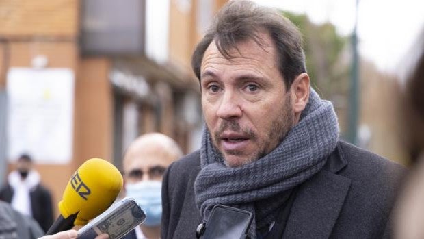 La Audiencia confirma el archivo del caso del viaje en yate de Puente y observa «mala fe» en la querella