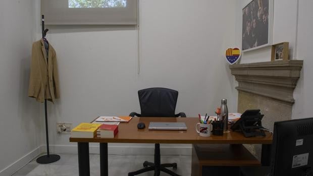 El despacho de... Carlos Carrizosa: puertas abiertas de un aficionado a los fósiles