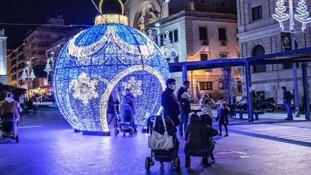 Valencia, Alicante y Elche cancelan las fiestas de Nochevieja ante el descontrol del coronavirus