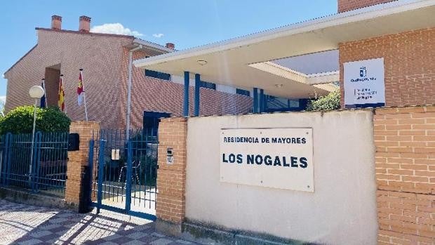 Las residencias de Fontanar y Priego reciben 5,3 millones de la Junta para su gestión integral