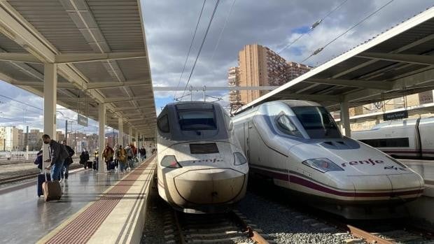 Tras más de 10.000 millones de euros y 12 años de retraso llega la Alta Velocidad a Galicia