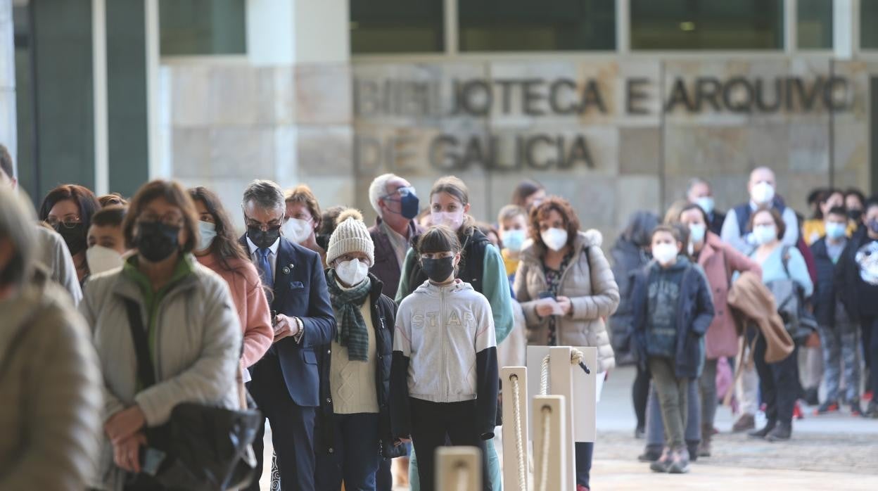 Centro de vacunación situado en la Ciudad de la Cultura de Santiago