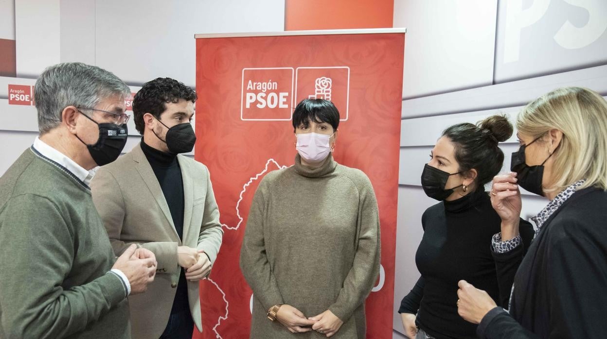 Diputados socialistas en las Cortes de Aragón, en la comparecencia en la que han sacado a pasear otra vez el fantasma del trasvase del Ebro