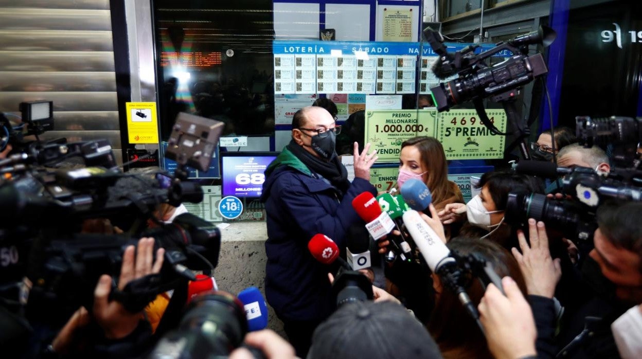 Administración de Lotería que ha repartido el Gordo este año, en Atocha