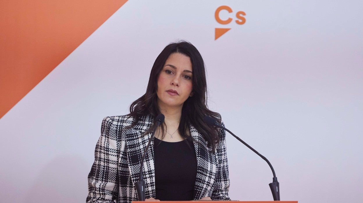 La líder de Cs, Inés Arrimadas, en la sede del partido en Jerez de la Frontera, este miércoles