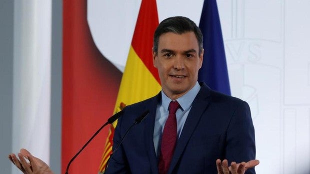 Sánchez defiende el equilibrio entre «la salud y el crecimiento económico» ante el avance de Ómicron