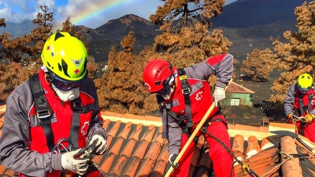 Los vecinos de Las Manchas y Las Norias podrían volver a casa la próxima semana