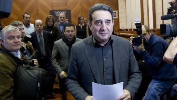 El exalcalde de Sabadell Manuel Bustos ingresa en prisión por tráfico de influencias