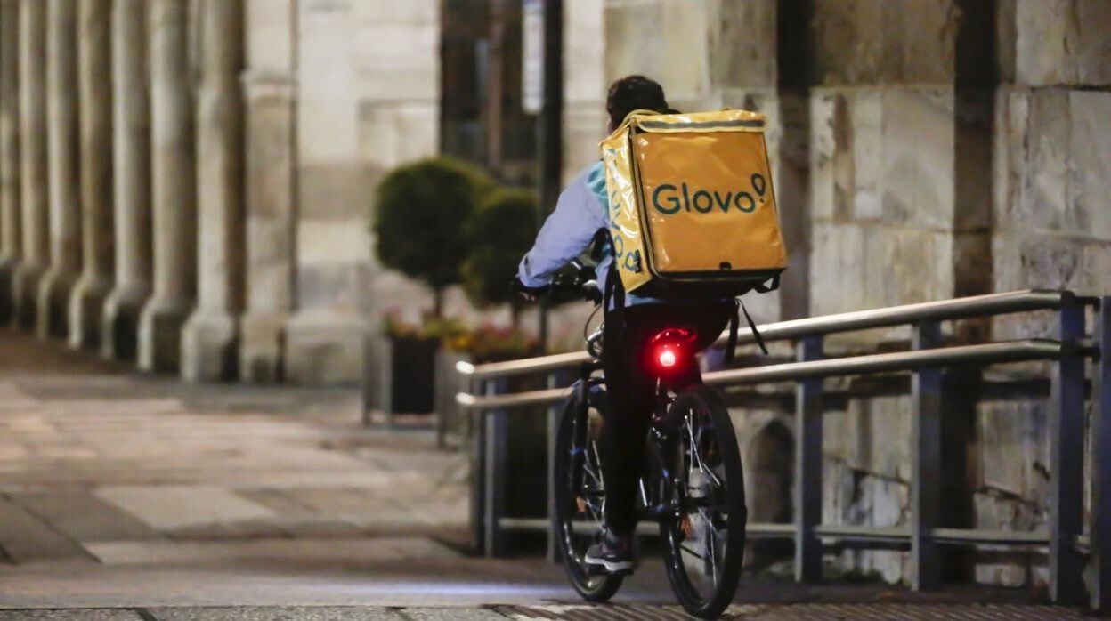 Un Juzgado de León reconoce como asalariados a 142 ‘riders’ de Glovo